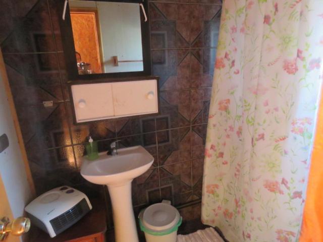 Hostal Y Cabanas Peumayen プエルト・グアダル エクステリア 写真